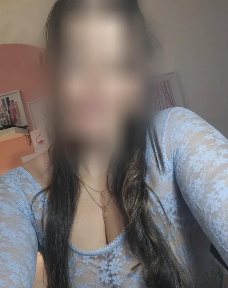 Anastasia, 33