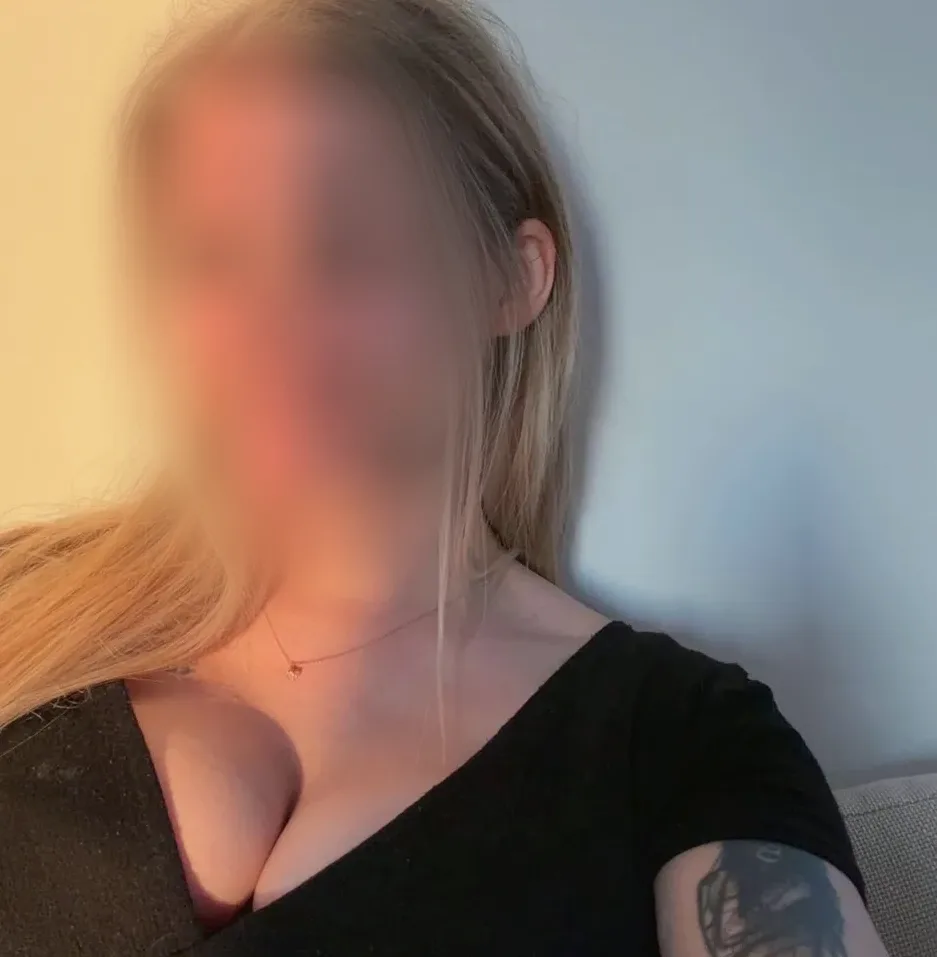 Netta, 25